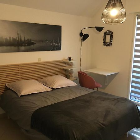 Chambre Confortable Avec Une Entree Independante - Parking & Acces Lille Facile Marcq-en-Baroeul Esterno foto